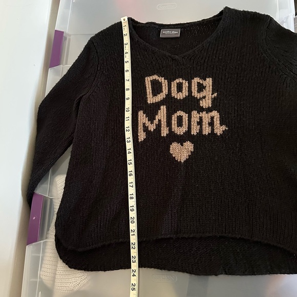 Wooden Ships Dog Mom And Heart V-Neck Sweater Size XS / SMALL - Picture 6 of 9